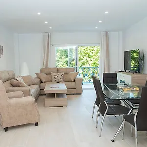 Entre Patios La Victoria Apartment